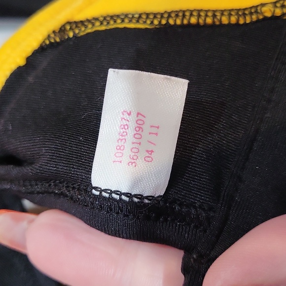 Victoria's Secret PINK Steelers Bra - Picture 9 of 11